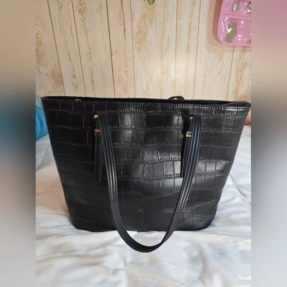 MONTANA WEST Black Crocodile-Embossed Tote Bag 14x11x3.5 - Picture 5 of 10